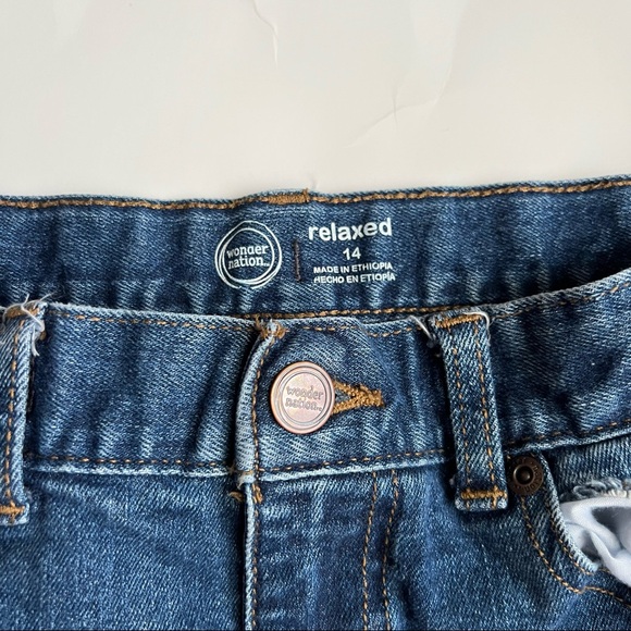 🍭 Wonder Nation Boys Blue Relaxed Jeans - Size 14 (Used) - Picture 2 of 4